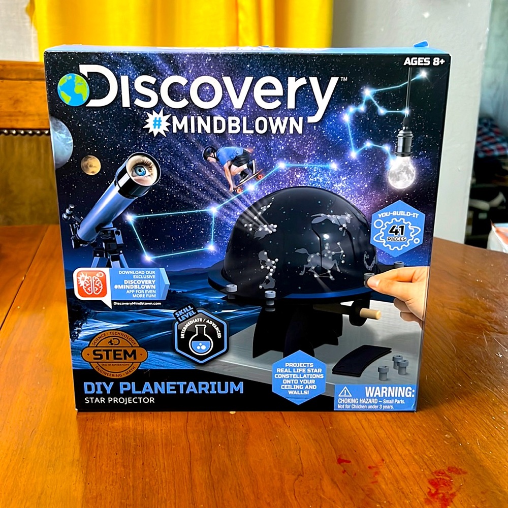 Discovery DIY Planetarium